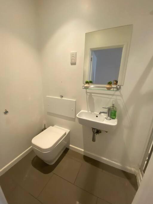 Sleep 6 Flat At Iconic Piccadilly Circus Vr6 * Londres