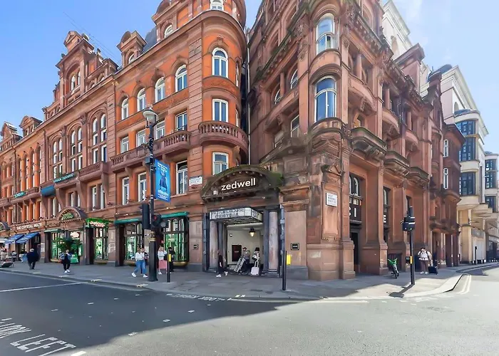 Sleep 6 Flat At Iconic Piccadilly Circus Vr6